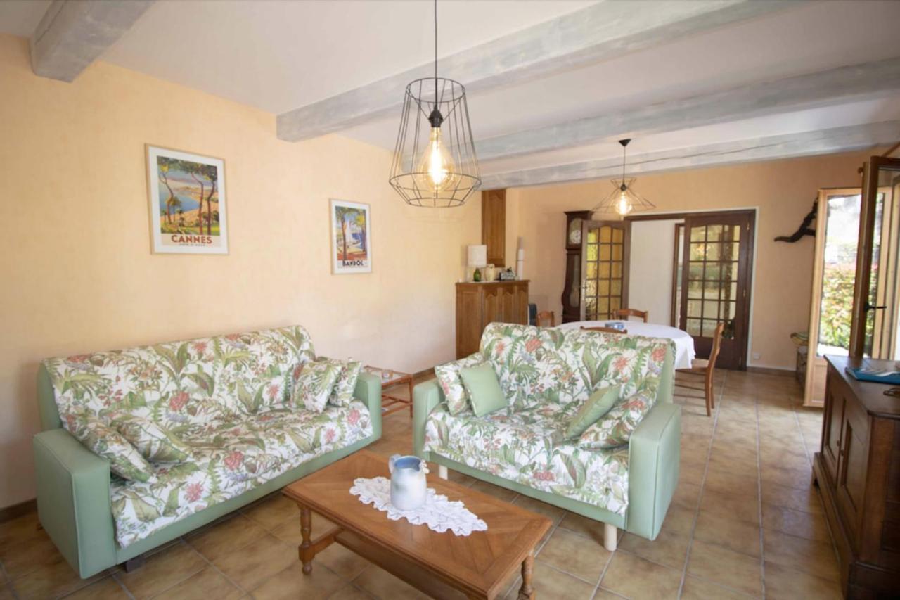 Large Spacious House In Frejus Ngoại thất bức ảnh